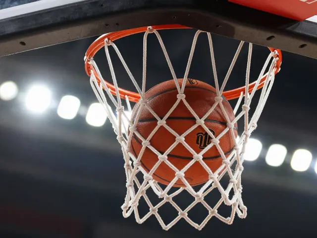 Jak se boduje v basketbalu: Průvodce systémem skórování a pravidly